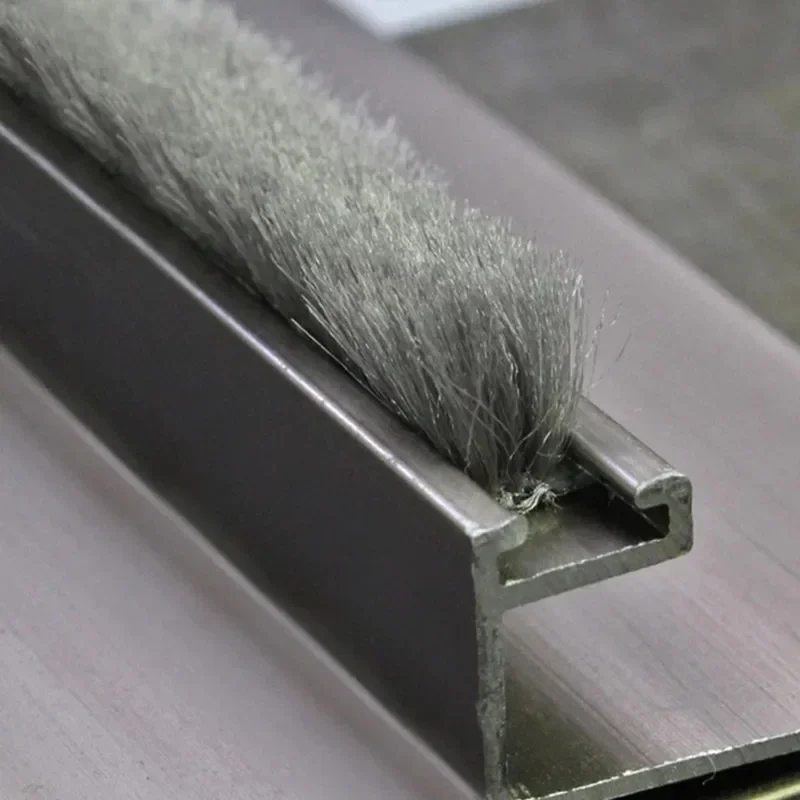 10M  Sealing Brush Strip Alumi - đánh giá và giá Window Lock Bar
